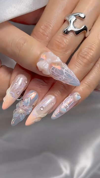 3d Sculpting, Chrome, Encapsulation, Stiletto — nail work by Jay