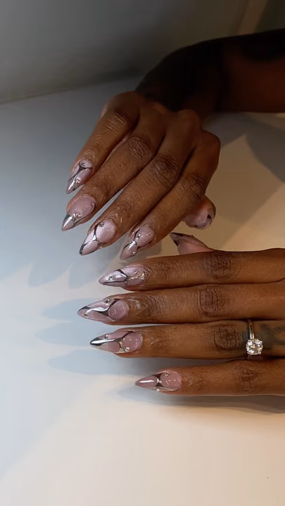 3d Sculpting, Chrome — nail work by NailzzwithANNIE