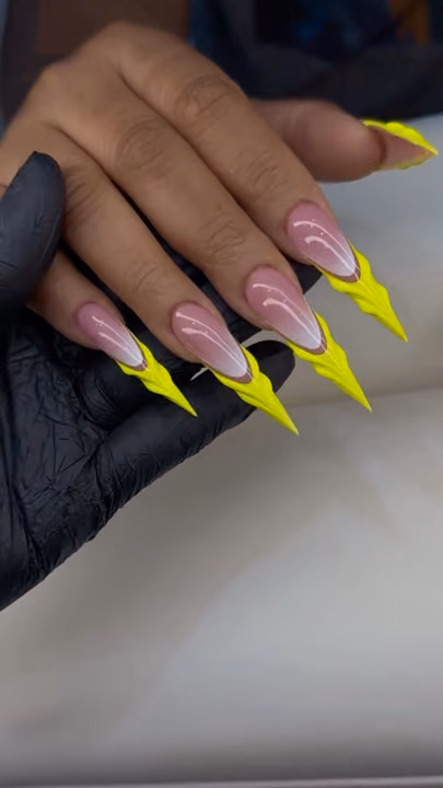 3d Sculpting, Extreme Length, Nail Extensions, Stiletto — nail work by sang nguyen