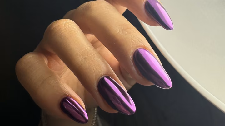 Chrome — nail work by Keilastudio