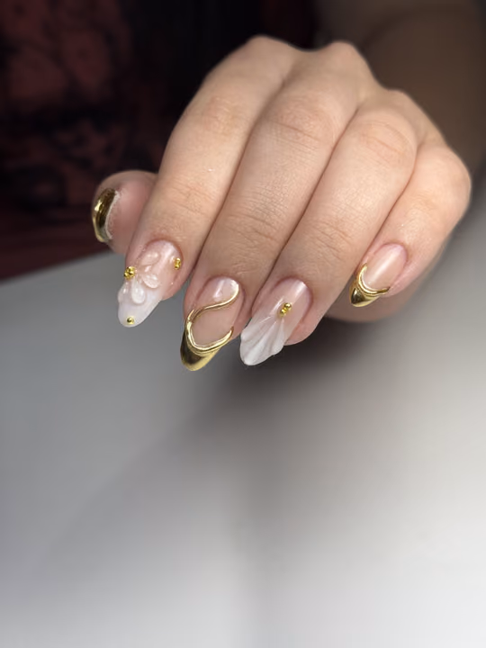3d Sculpting, Chrome, Raised Gel — nail work by VESTA BEAUTY NAILS