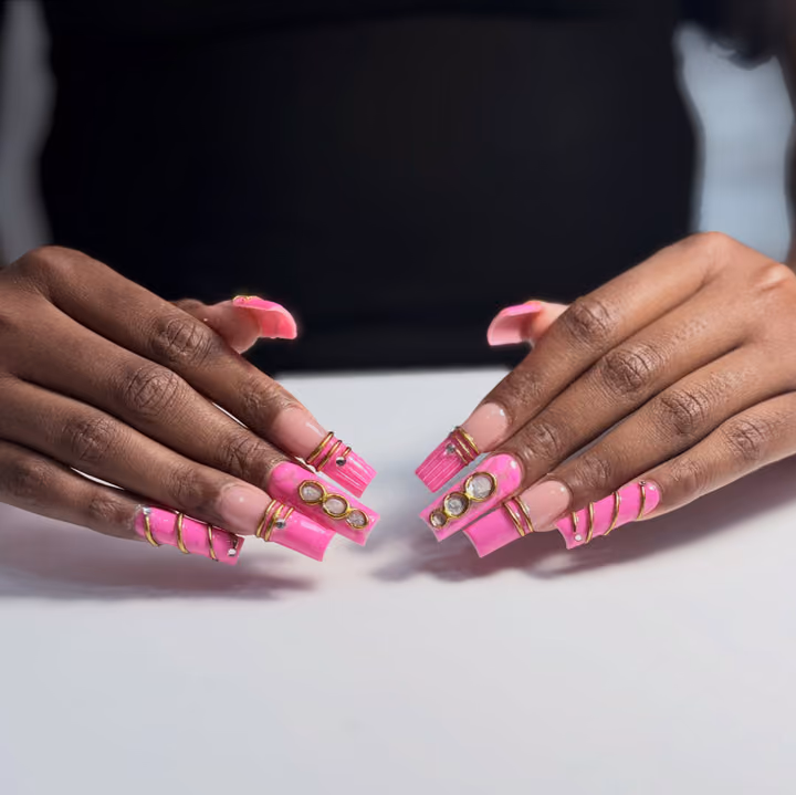 Encapsulation, Nail Extensions, Wire Art — nail work by Nail Muse