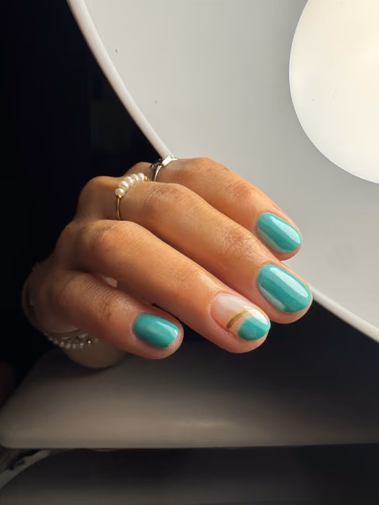 Line Art, Negative Space — nail work by Keilastudio