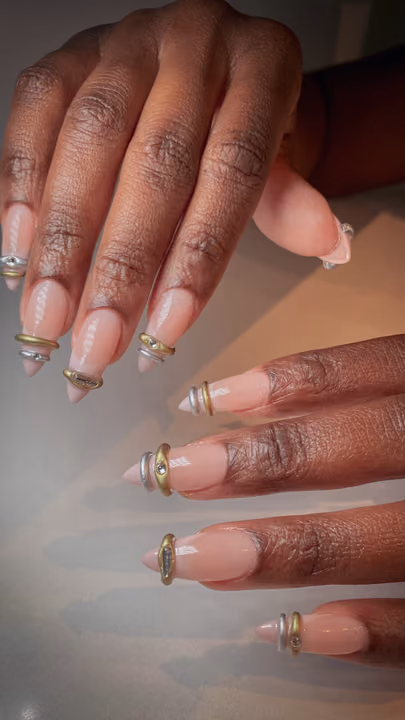 3d Sculpting, Stiletto — nail work by NailzzwithANNIE