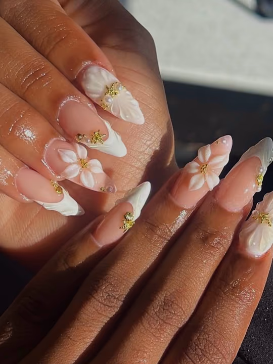3d Sculpting, Edgy Shaping — nail work by Atlantas #1 Nail Salon
