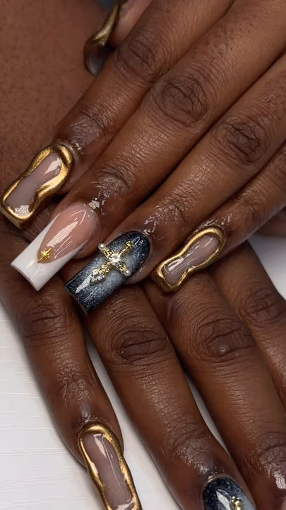 3d Sculpting, Airbrush, Charm Placement, Chrome — nail work by Skyler Floyd