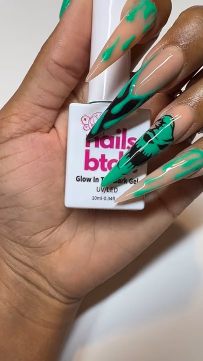 3d Sculpting, Encapsulation, Glow In The Dark, Line Art — nail work by FeteIsh Nailz