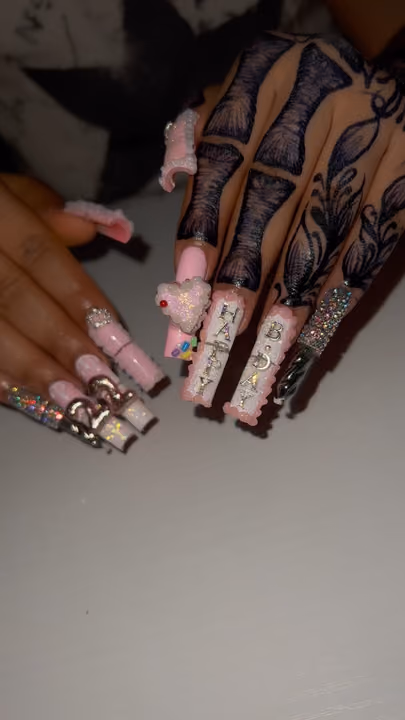 3d Sculpting, Encapsulation, Extreme Length, Rhinestone Placement — nail work by Nailed By Christel