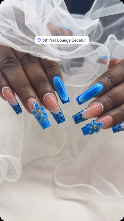 3d Sculpting, Airbrush, Crystal Placement, Ombre — nail work by 5th Nail Lounge Decatur
