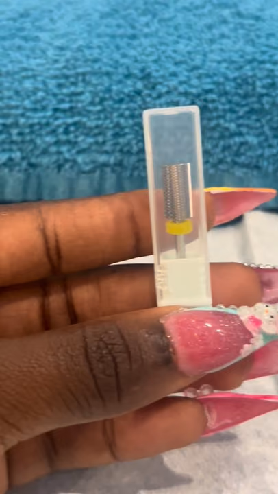 3d Sculpting, Encapsulation, Rhinestone Placement — nail work by Ann