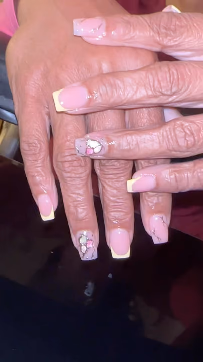 Encapsulation, Rhinestone Placement — nail work by Luxury Accessory Nail Studio