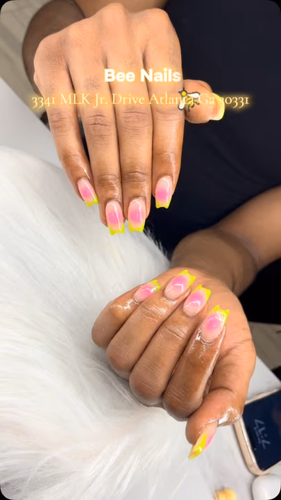 Airbrush, Aura Effect — nail work by BEE NAILS