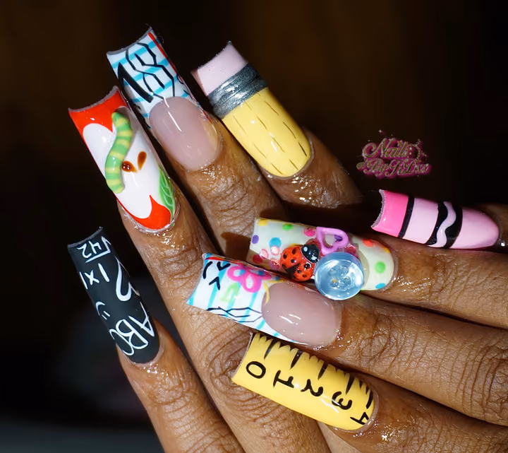 3d Sculpting, Duck, Encapsulation, Hand Painting — nail work by ATL Nail Artist