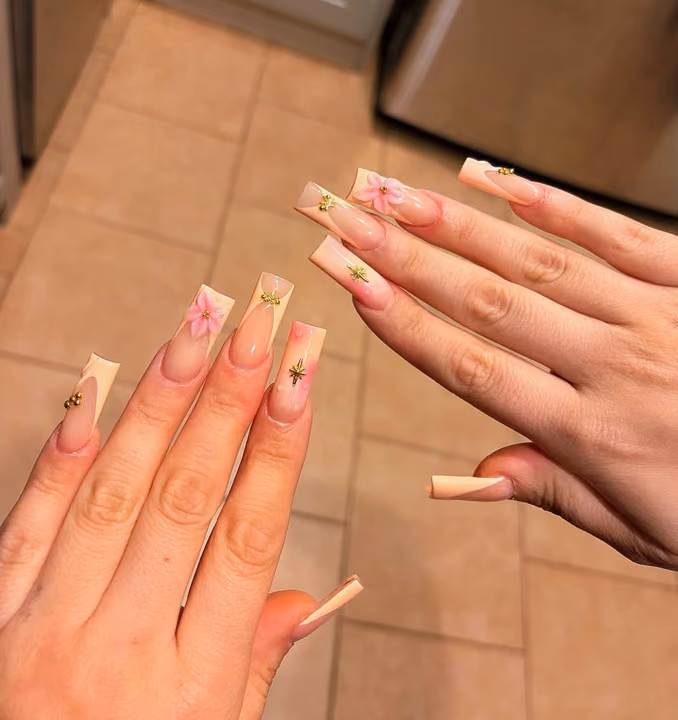 3d Sculpting, Duck, Encapsulation — nail work by Abbienailz