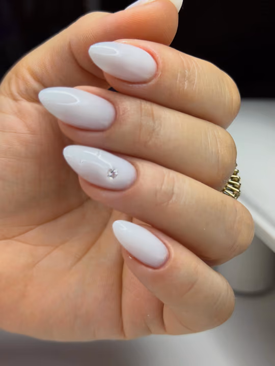 Apex Building, Rhinestone Placement, Structured Gel — nail work by Yudit’s Nails