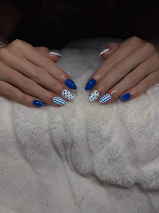 Dot Work, Line Art — nail work by nailedbykaykay