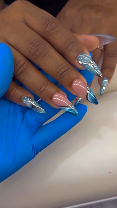 Chrome, Encapsulation, Hand Painting, Liquid Metal — nail work by sang nguyen
