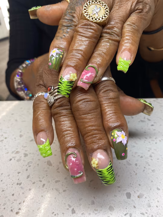 3d Sculpting, Animal Print, Encapsulation, French Manicure — nail work by Nailz.byNelle